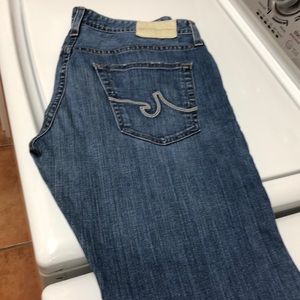 Men’s AG 33x32 straight leg jeans-hardly worn!
